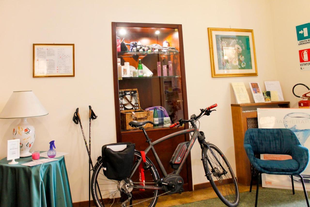Hotel Delle Ortensie Fiuggi Buitenkant foto